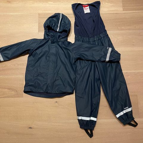 Reima regntøy med fleece for str 122