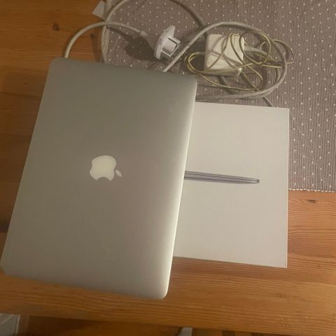 MacBook air (låst)