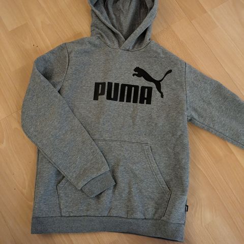 Puma hoodie/ hettegenser