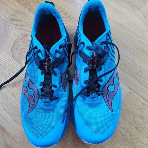 Saucony Endorphin Edge terrengløpesko,  størrelse 46