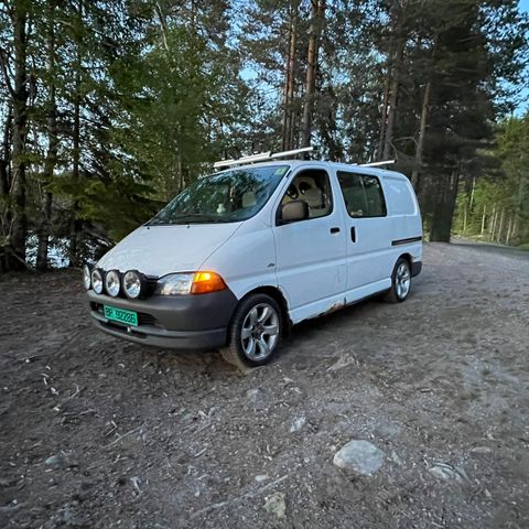 4 stk hele og “greie“ sommer hjul fra Land Cruiser