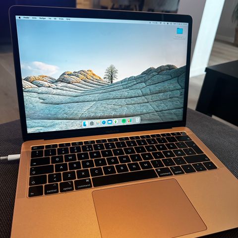 Macbook air 13" (2019)