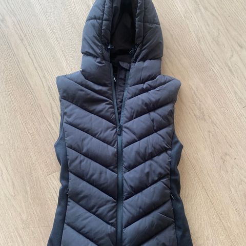 Zara vest