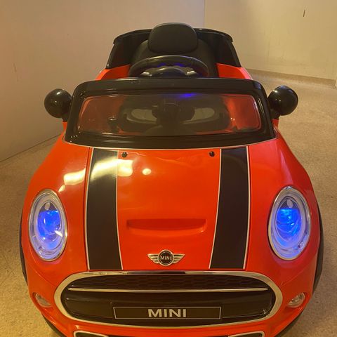 Mini Cooper for barn