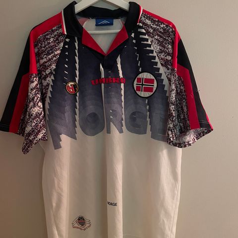 Landslagsdrakt fra 1997/98 sesongen og «fan trøye» fra Frankrike 1998🇳🇴🇫🇷❤️