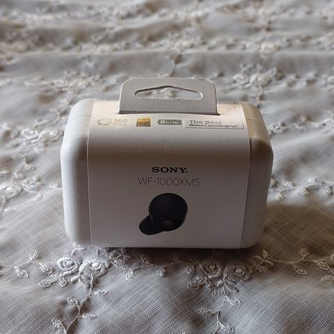 Sony WF-1000XM5 trådløse ørepropper med støyreduksjon (som nye/svarte)