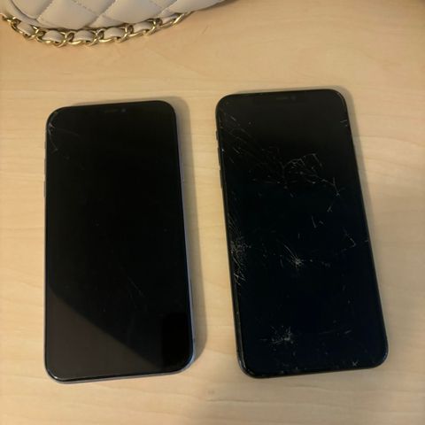 iPhone 11 pro Max og iPhone 11