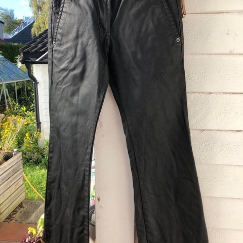 Low waist sort Lindeberg bukse str 26