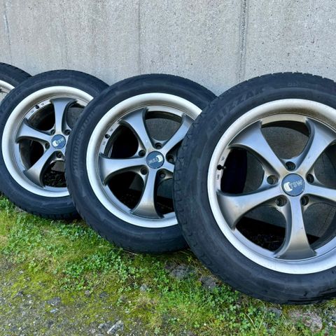 4 x hjul vinterdekk + felgstørrelse 225/55 R18 98T