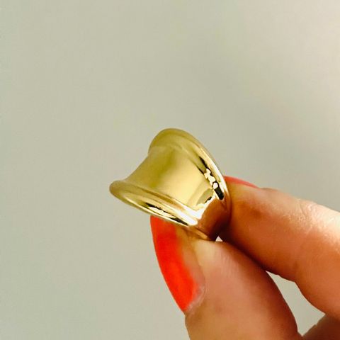 Camilla Harket ring, demo, m/l