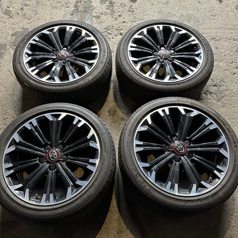 Komplett 17’’ Toyota GR felger