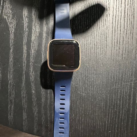 Fitbit versa 2