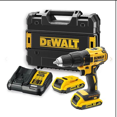 Dewalt drill med 2 batterier + lader