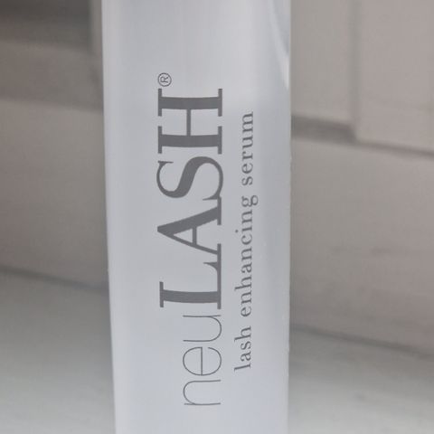 Neulash vippeserum