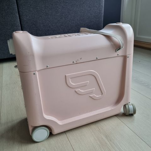 Stokke Jet kids bed box trillekoffert