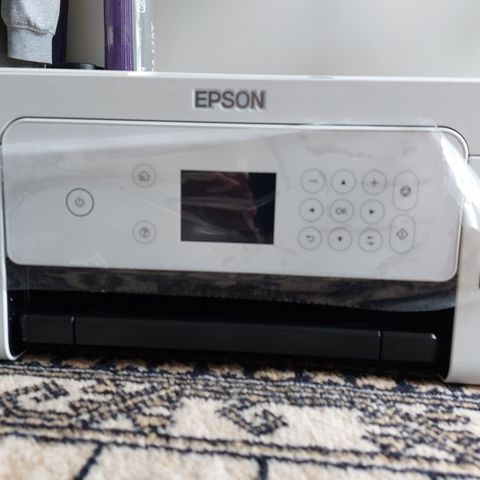 EPSON XP-4105 multifunksjonell fargeprinter (hvit)