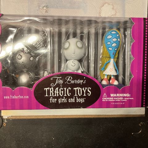 Tragic toys serien av Tim Burton