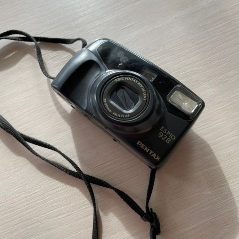 Pentax espio 928 -analog camera