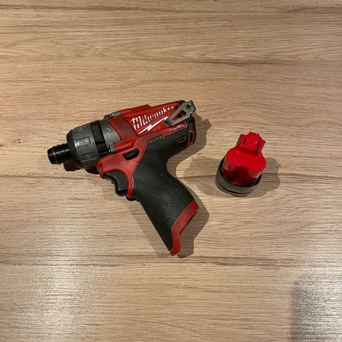 Milwaukee M12 CD-O skrutrekker