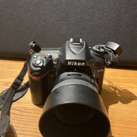 Nikon D7100