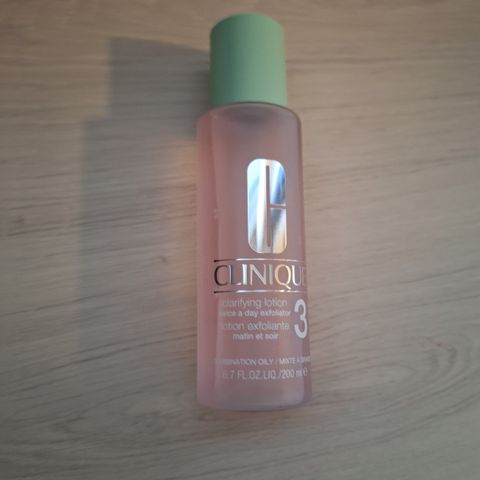 Clinique clarifying lotion