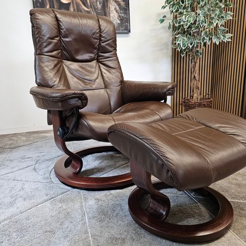 Stressless® Mayfair(M) lenestol(2022) m/krakk fra Ekornes