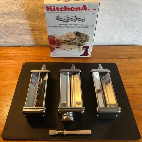 KitchenAid - Pastarulle - Pastatilbehør - 3-Piece Pasta Roller and Cutter