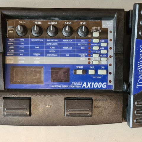 Korg AX100G multieffektpedal til elgitar