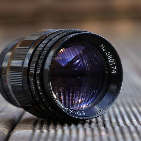 Edixar 135mm F2.8 M42 / T-mount objektiv