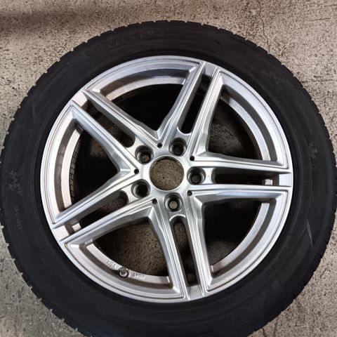 Kumho 4 vinterdekk