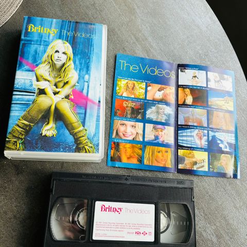 Retro Britney Spears kassette album