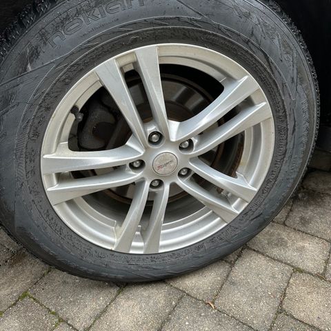 Vinterdekk med felger 225/65 R17