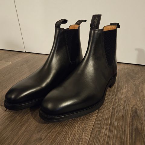 Loake Chatsworth svart Chelsea boots 41