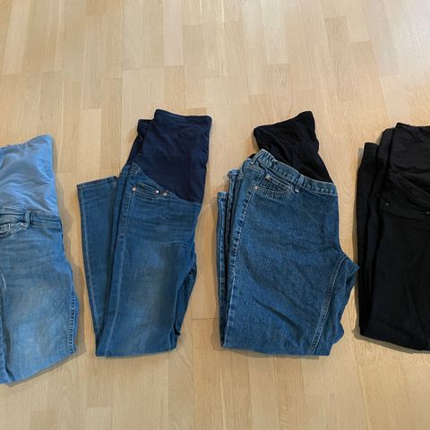 Fire jeans selges (H&M og Anna Field)