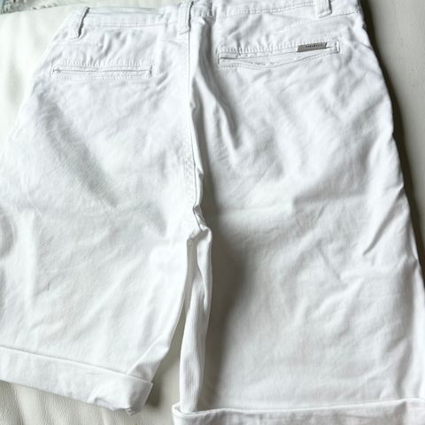 Zara shorts str 9 / 134 hvit bomull