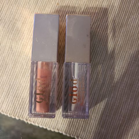 2 Sophie  elise lipglosser. 60kr per lipgloss