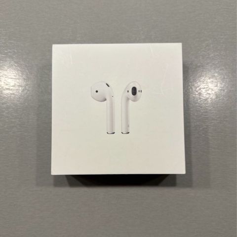 AirPods