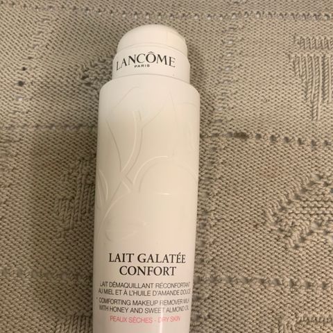 Lancome Make up remover milk