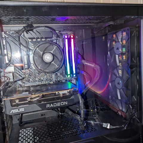 Kraftig Gaming pc RX 7600