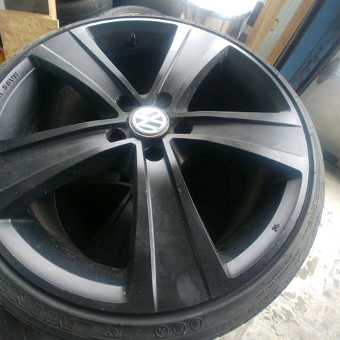 Felger Bmw,Transporter 5x120  245/35-20