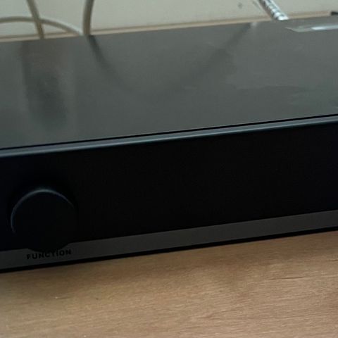 Professional DAB/DAB+ & FM tuner / AUDAC DSP 40