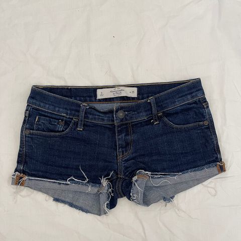 Abercrombie shorts W25