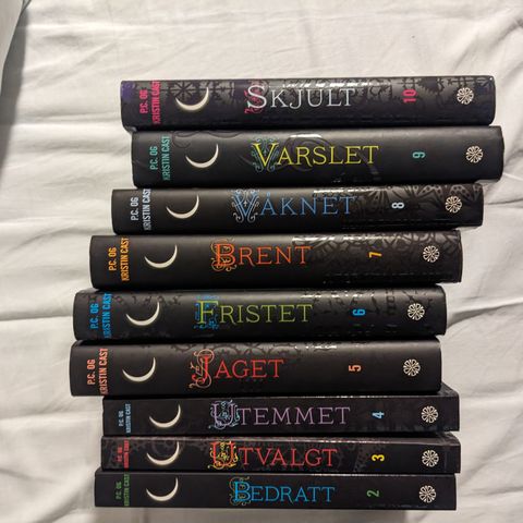 House of Night bøkene 2-10