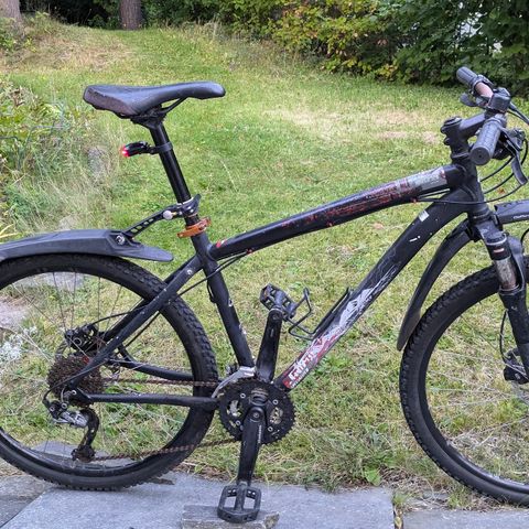 Solid vintersykkel,   Specialized Hardrock  Sport