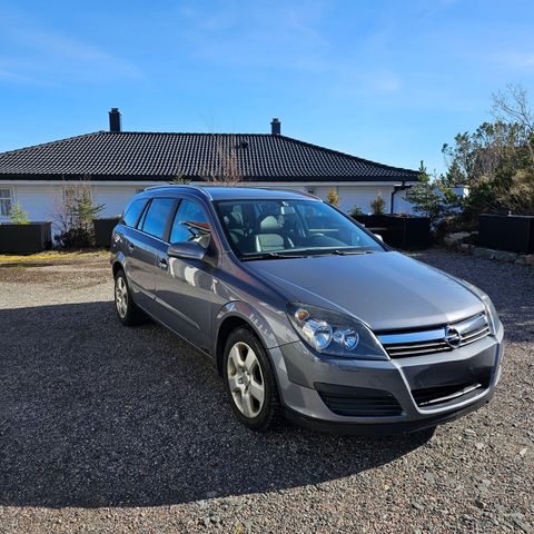 Opel Astra H 1.3 CDTi repobjekt/delebil