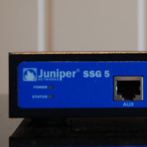 JUNIPER SSG-5 SWITCH