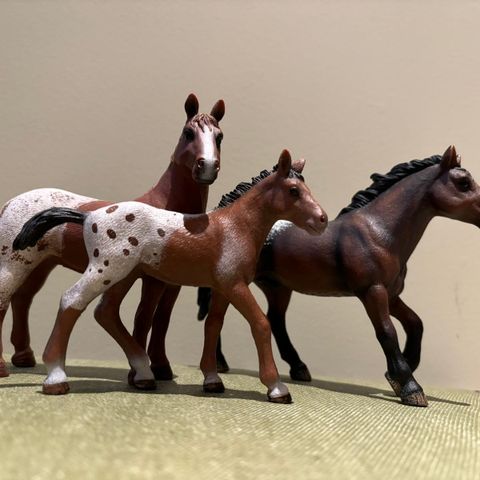 Schleich hester selges