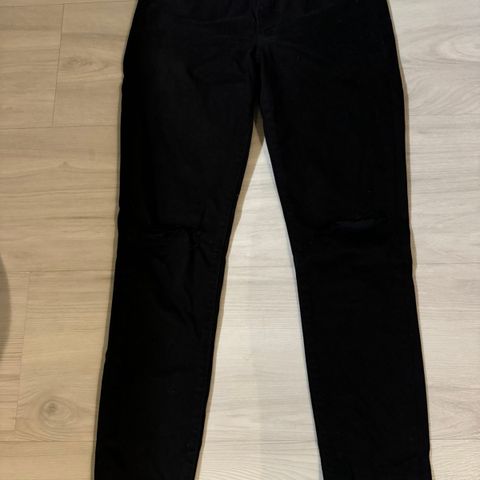 Levis skinny jeans