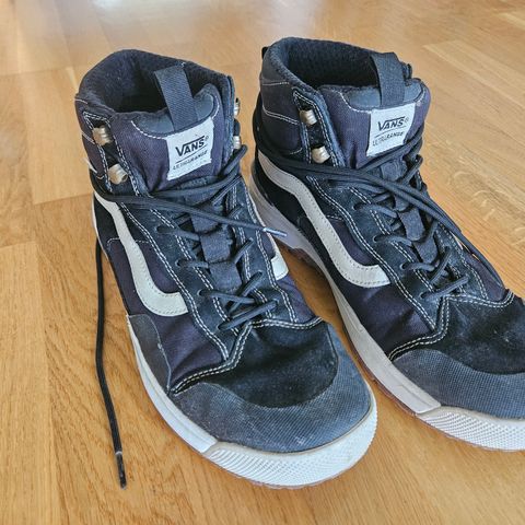 Vans Ultrarange EXO Hi MTE sko (44,5 EU)