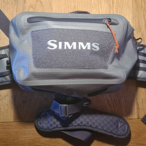 Simms Dry Creek Hip pack